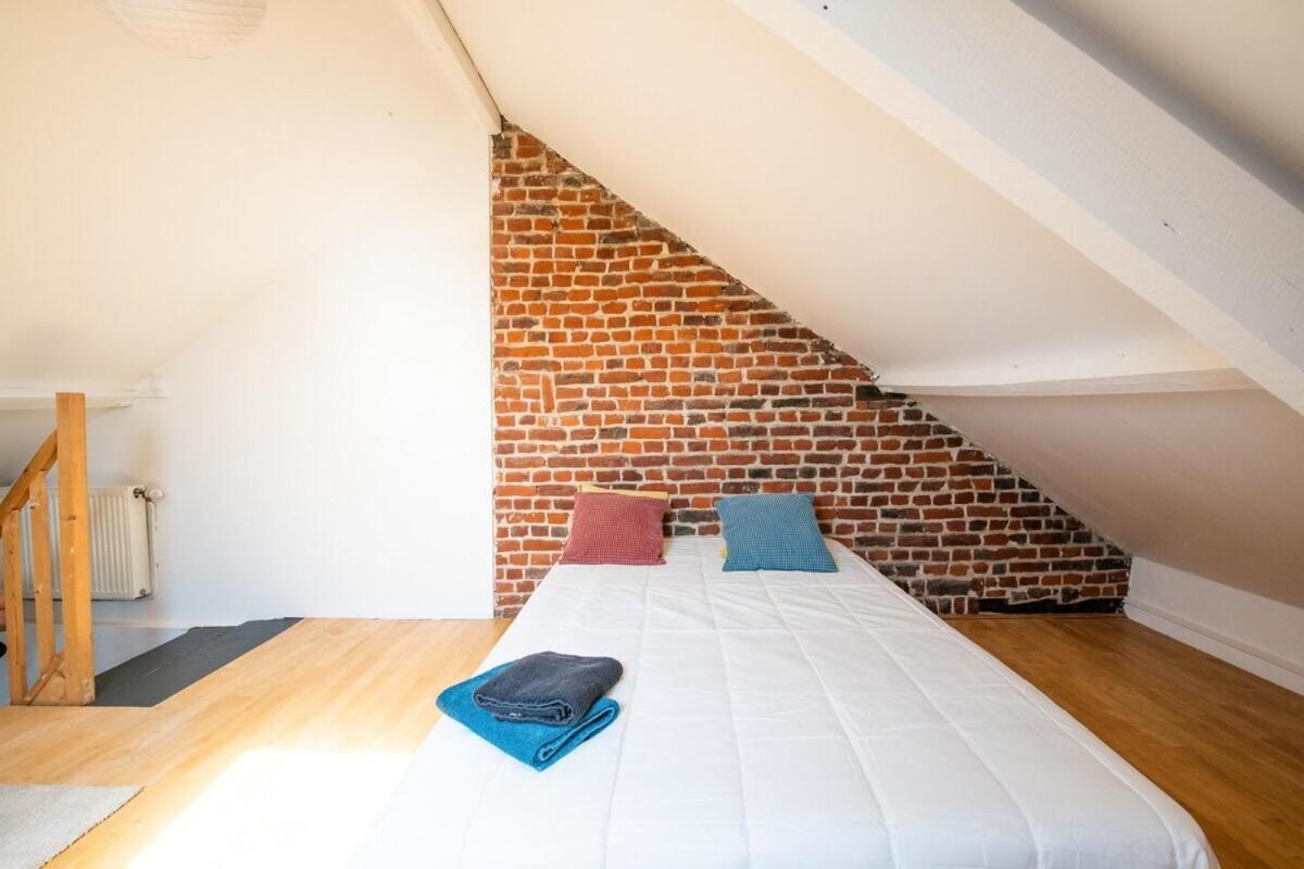 Maison Cosy 4 Chambres, Terrasse, Garage Prive Croix 外观 照片